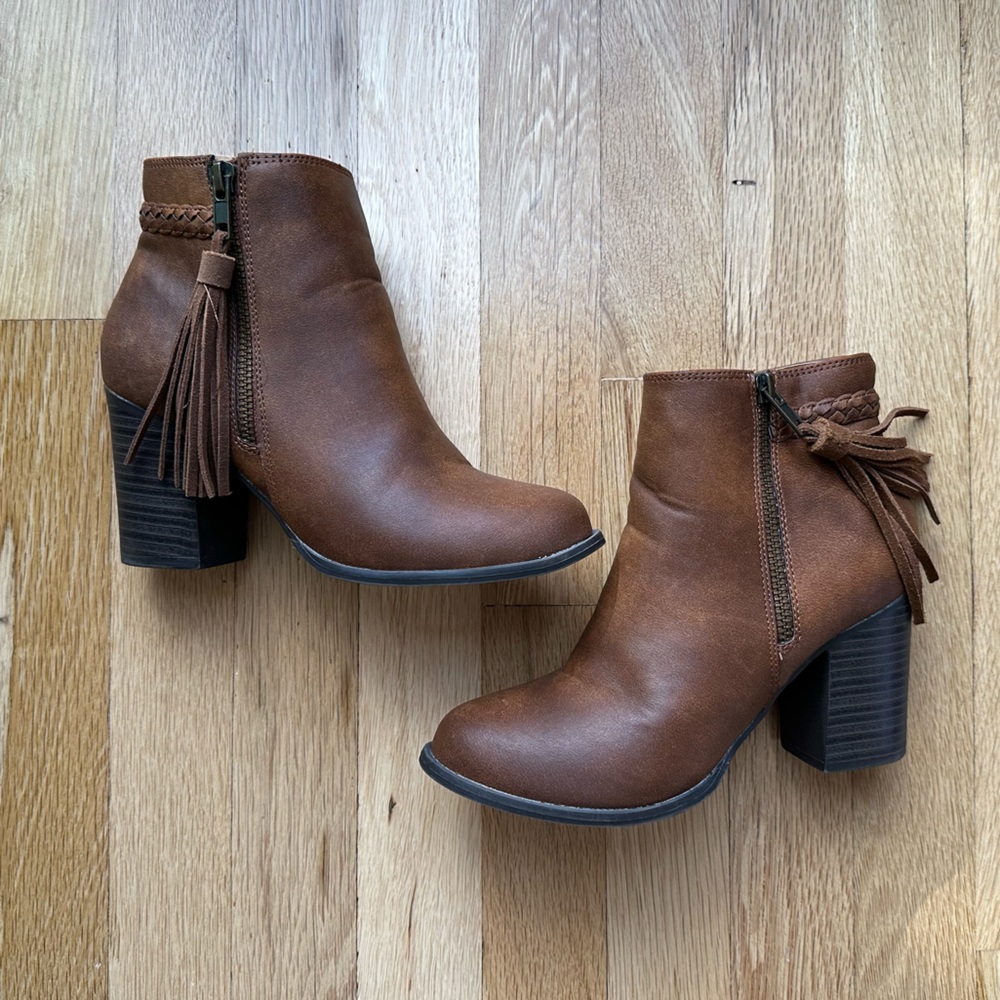 Esprit Brown Ankle Boots with Tassel Accent
